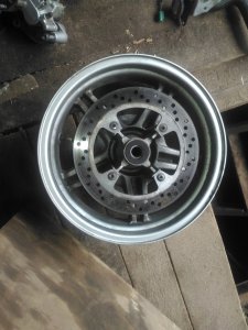 64111-10G20-YD8
